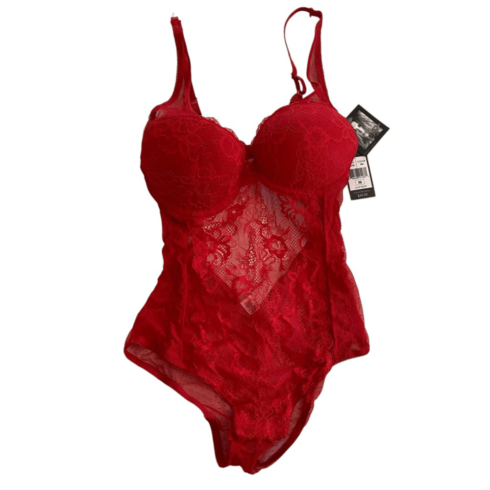 NWT Daisy Fuentes Red Lace Teddy Cheeky Bodysuit Medium